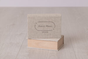 Natuurlinnen Ringendoos